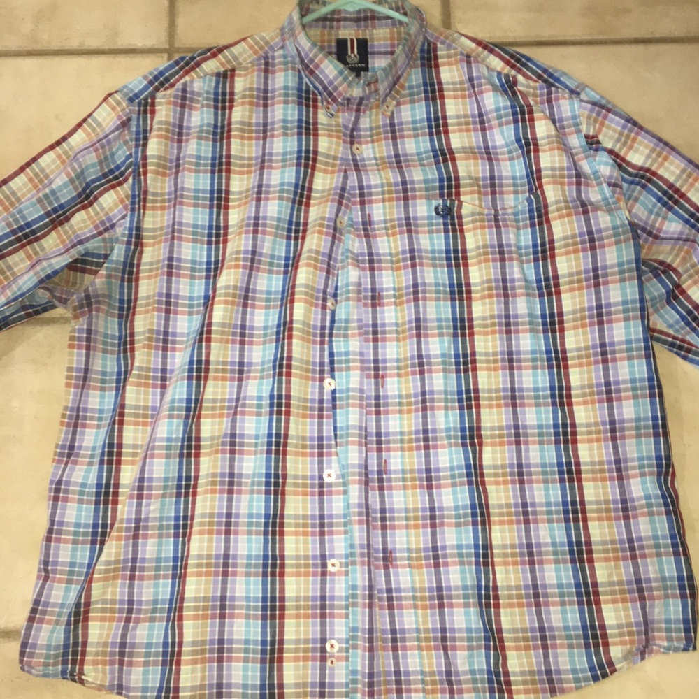 Long sleeve collard shirt!